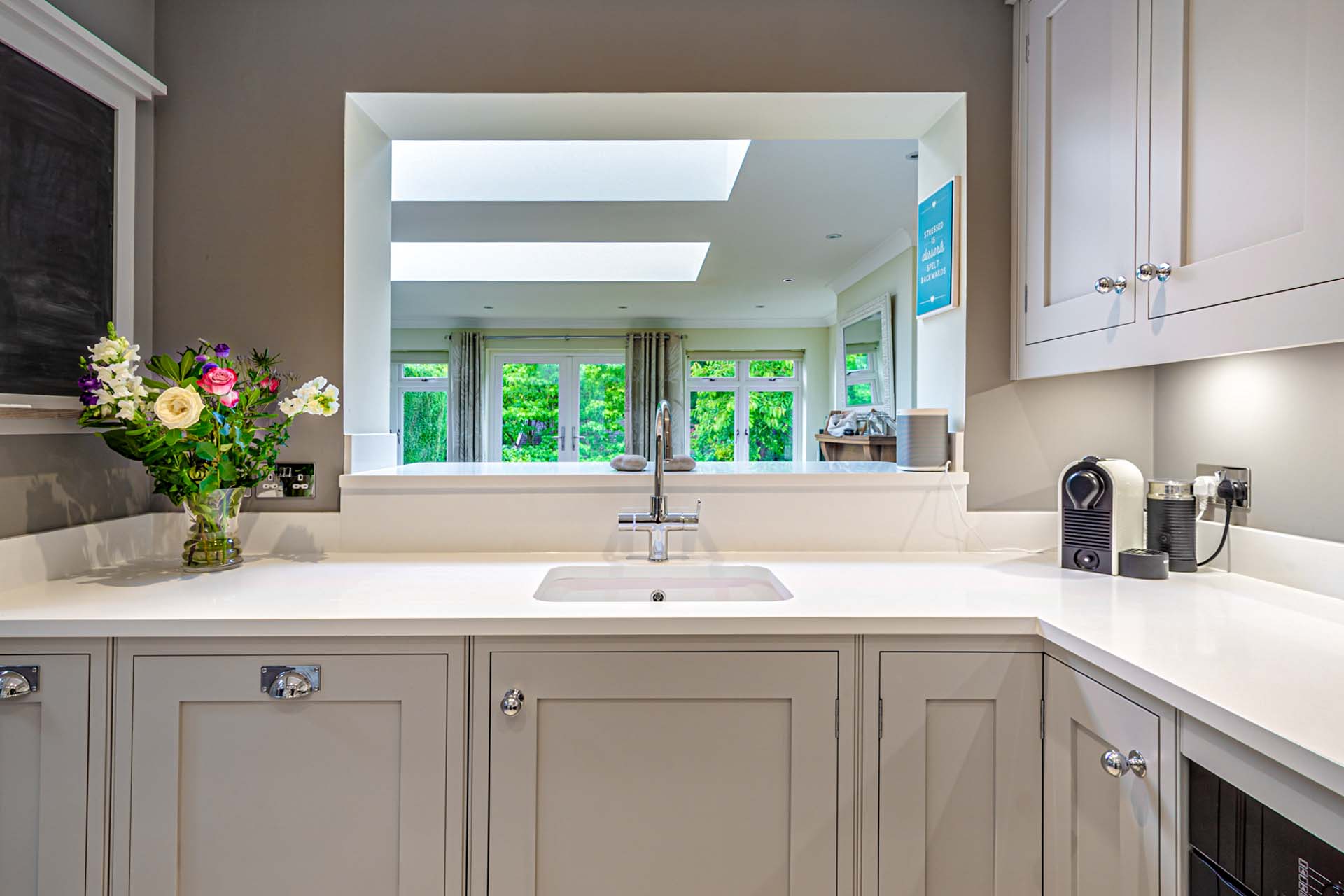 How-To-Create-A-Bright-Kitchen-With-Quartz-Worktops.jpg